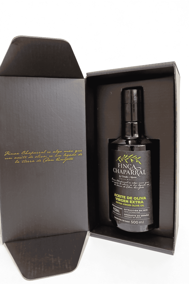 Picual gourmet dentro del estuche negro